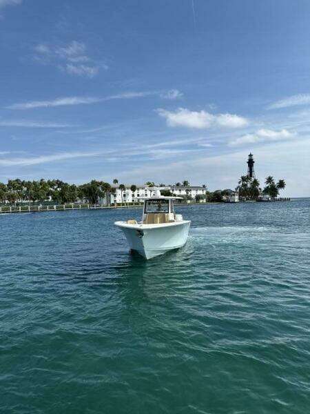 Scungilli 35ft Sportsman Yacht For Sale