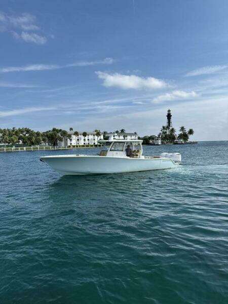 Scungilli 35ft Sportsman Yacht For Sale