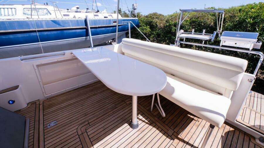 Shamrock 37ft Seaquest Yacht For Sale