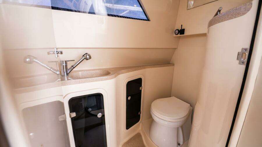 Shamrock 37ft Seaquest Yacht For Sale