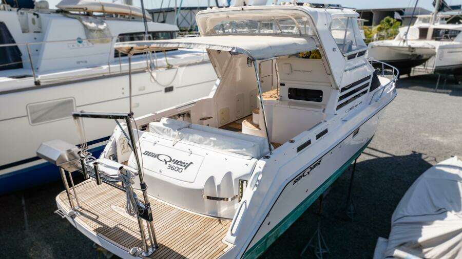 Shamrock 37ft Seaquest Yacht For Sale