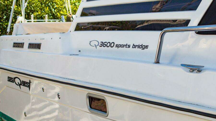 Shamrock 37ft Seaquest Yacht For Sale