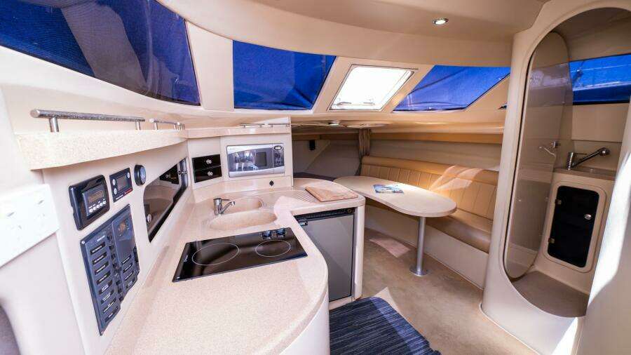 Shamrock 37ft Seaquest Yacht For Sale
