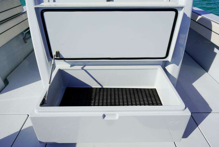 2024 Valhalla Boatworks V-33- T/T THE O SHEAUX- Cockpit