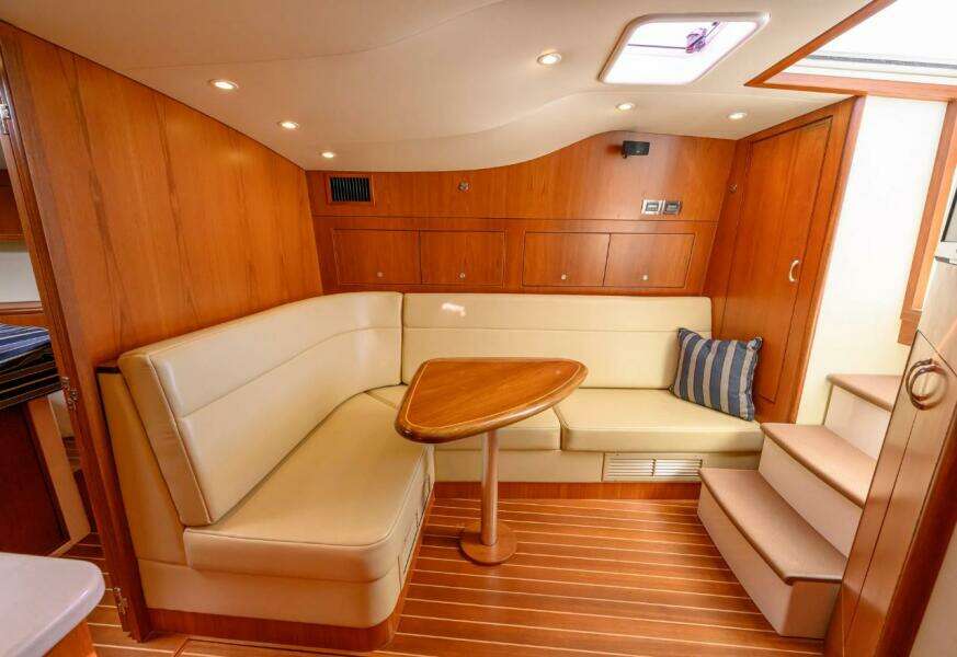 Ghost 40ft Cabo Yacht For Sale