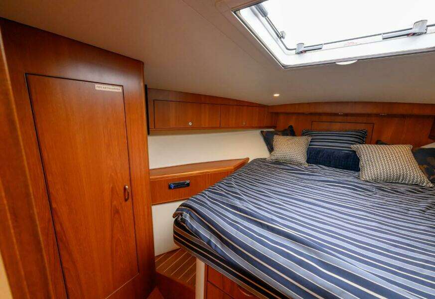 Ghost 40ft Cabo Yacht For Sale