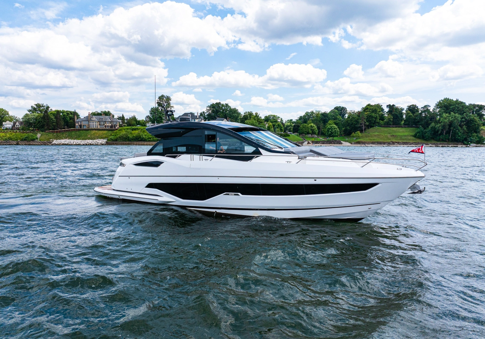 2026 Sunseeker 55 Predator
