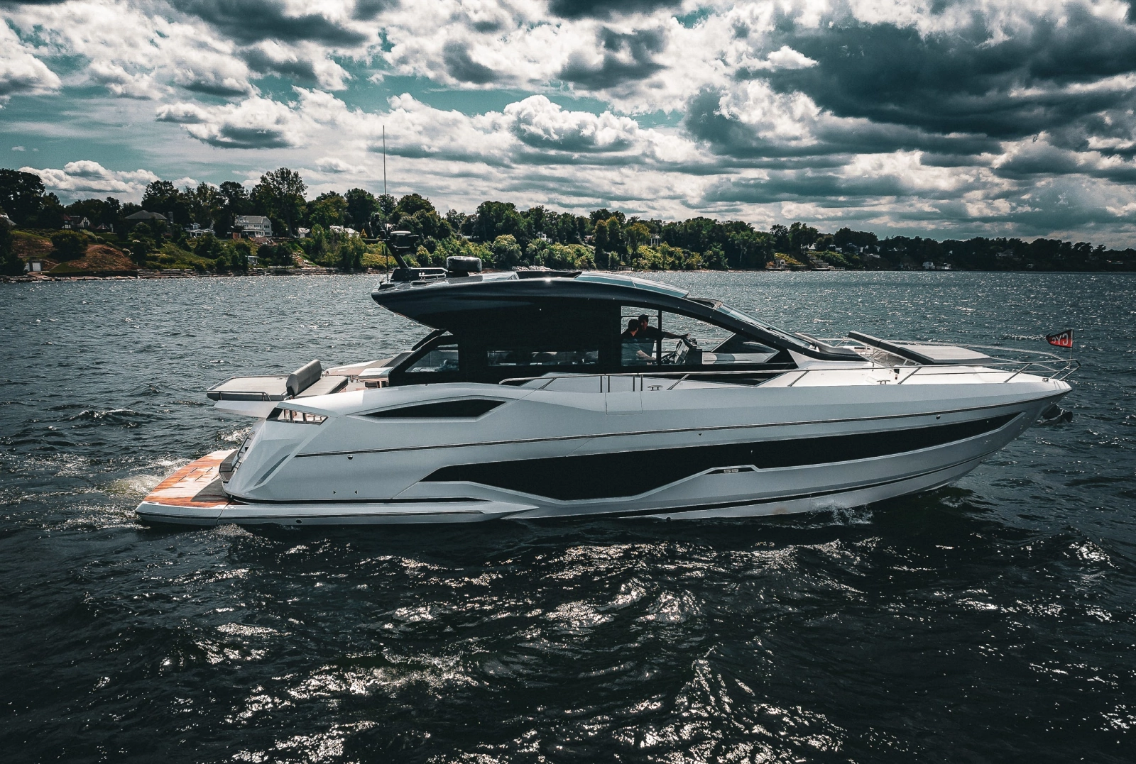 2026 Sunseeker 55 Predator