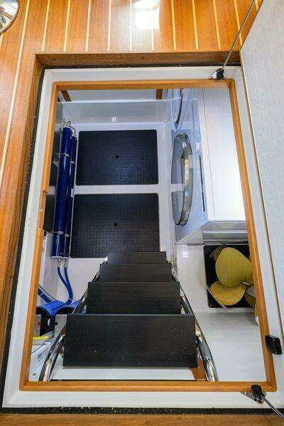 45ft Sabre Yacht For Sale