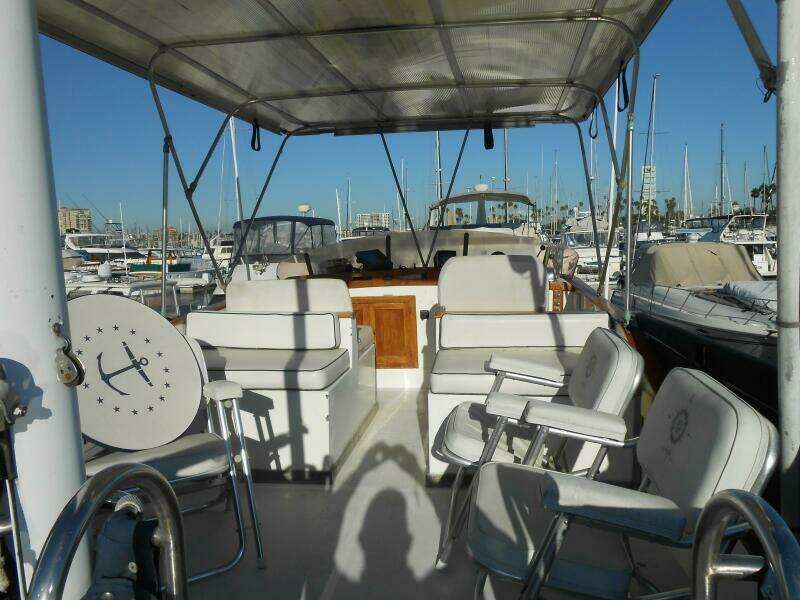 Ahoy Vey 34ft CHB Yacht For Sale