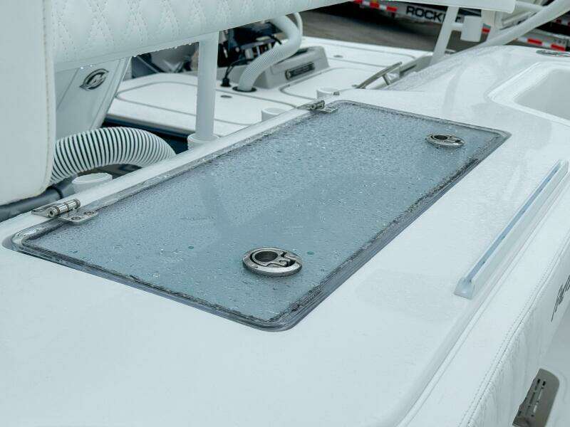 33ft Front Runner Yacht For Sale