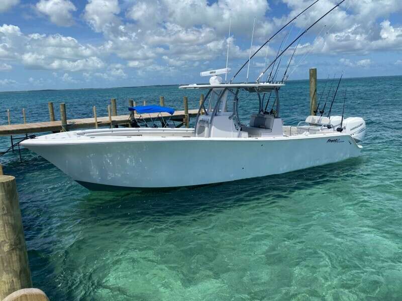 33ft Front Runner Yacht For Sale
