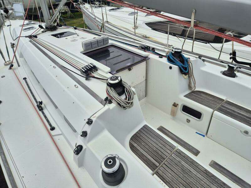 Libertas  40ft Beneteau Yacht For Sale