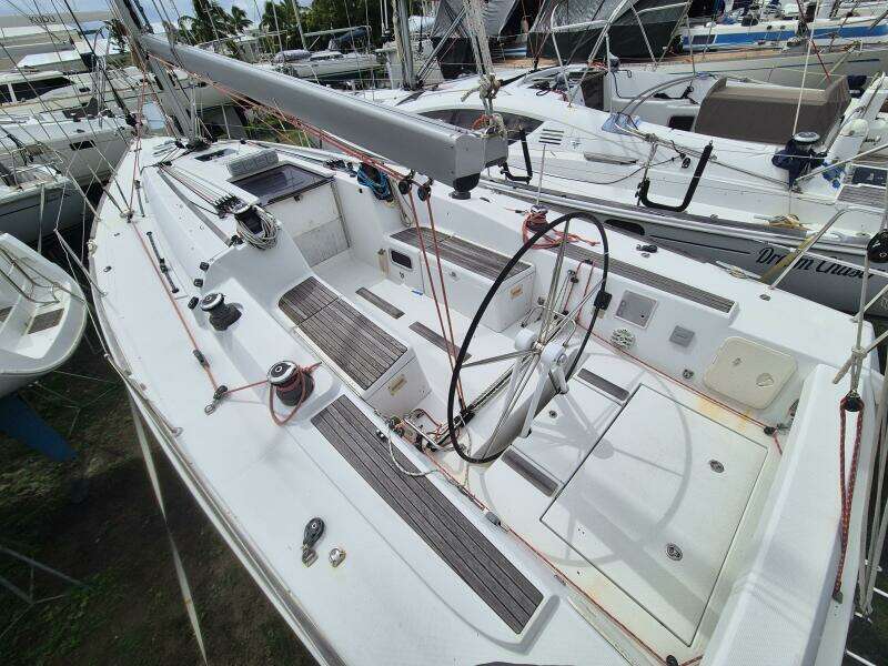 Libertas  40ft Beneteau Yacht For Sale