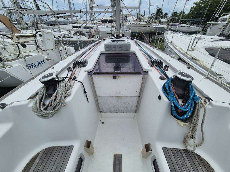 Libertas  40ft Beneteau Yacht For Sale