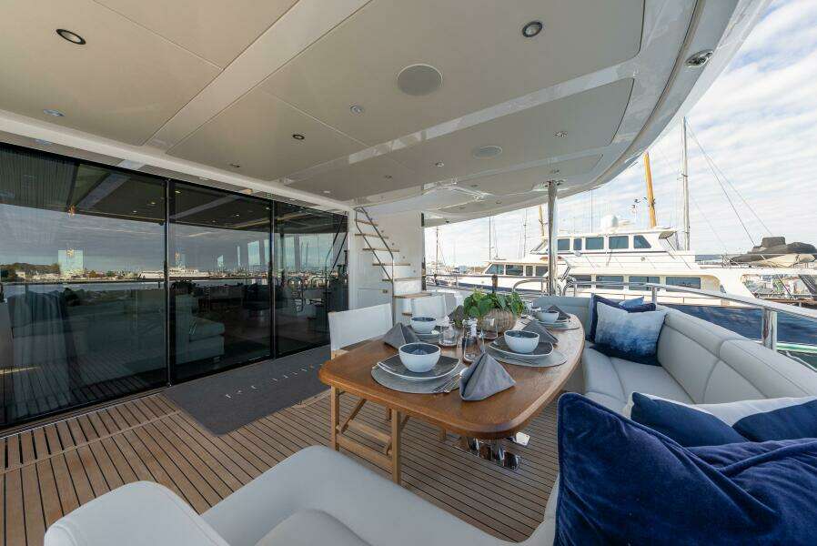 REUNION 95ft Sunseeker Yacht For Sale