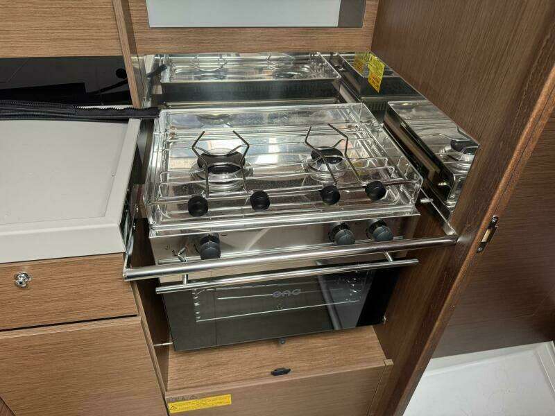 XANADU 34ft Beneteau Yacht For Sale