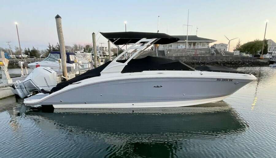 27ft Sea Ray Yacht For Sale