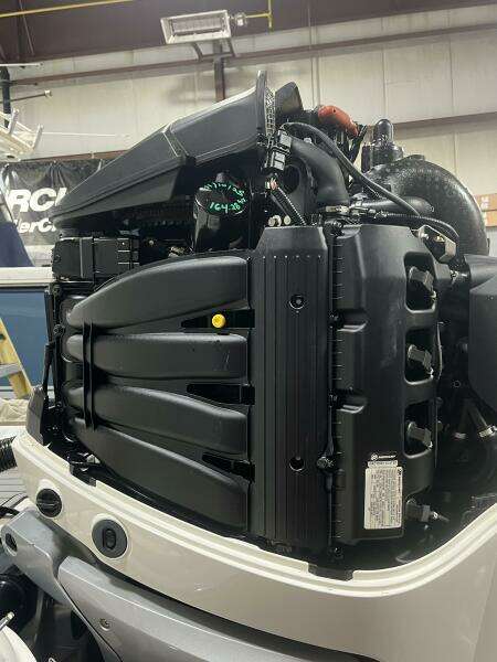 27ft Sea Ray Yacht For Sale