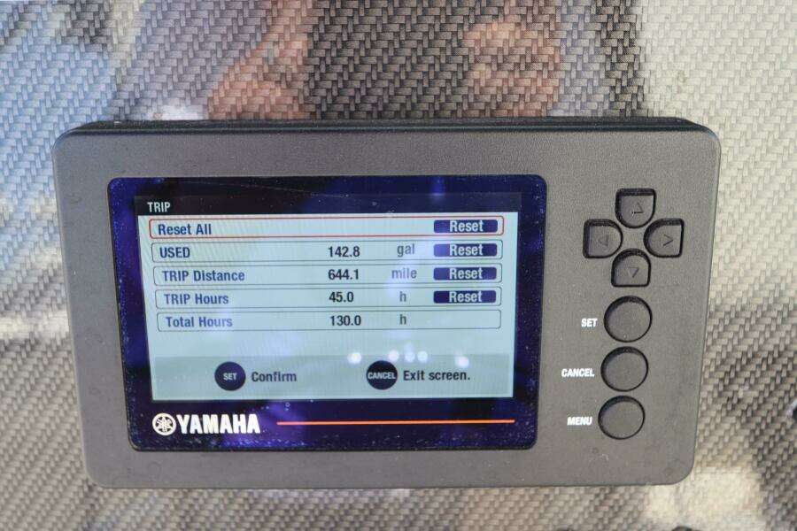 18ft Grady White Yacht For Sale