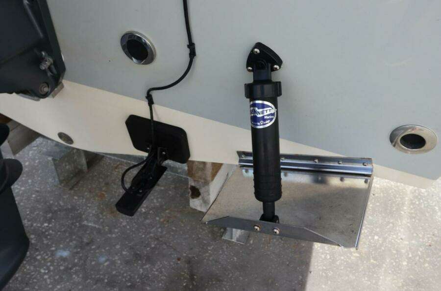 18ft Grady White Yacht For Sale