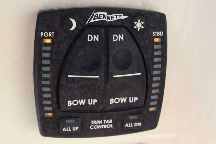 18ft Grady White Yacht For Sale