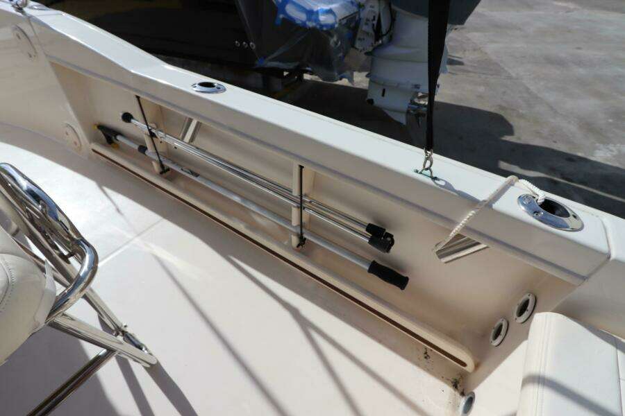 18ft Grady White Yacht For Sale