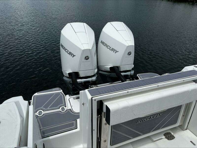 27ft Blackfin Yacht For Sale