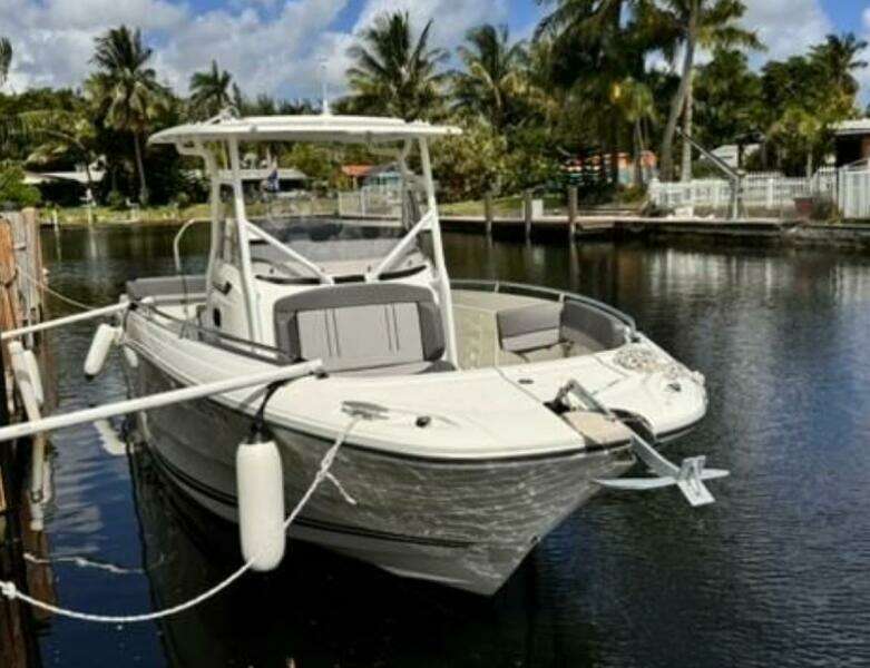 24ft Jeanneau Yacht For Sale