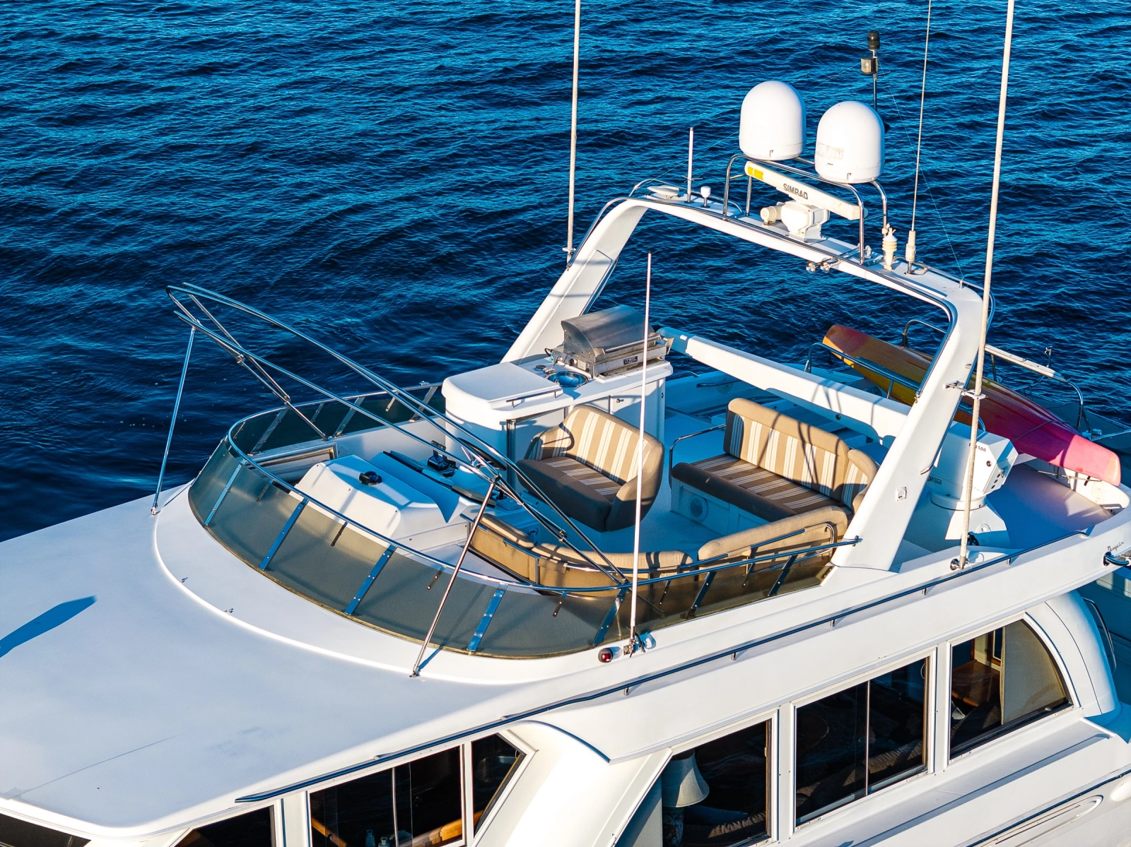 2001 Navigator 61 Pilothouse