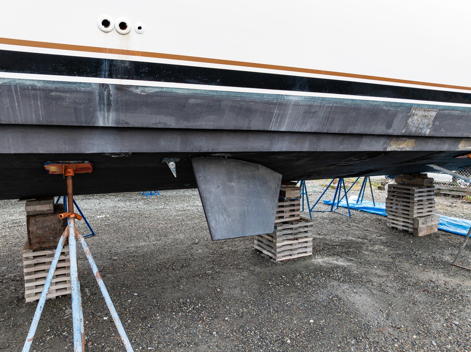 2001 Navigator 61 Pilothouse