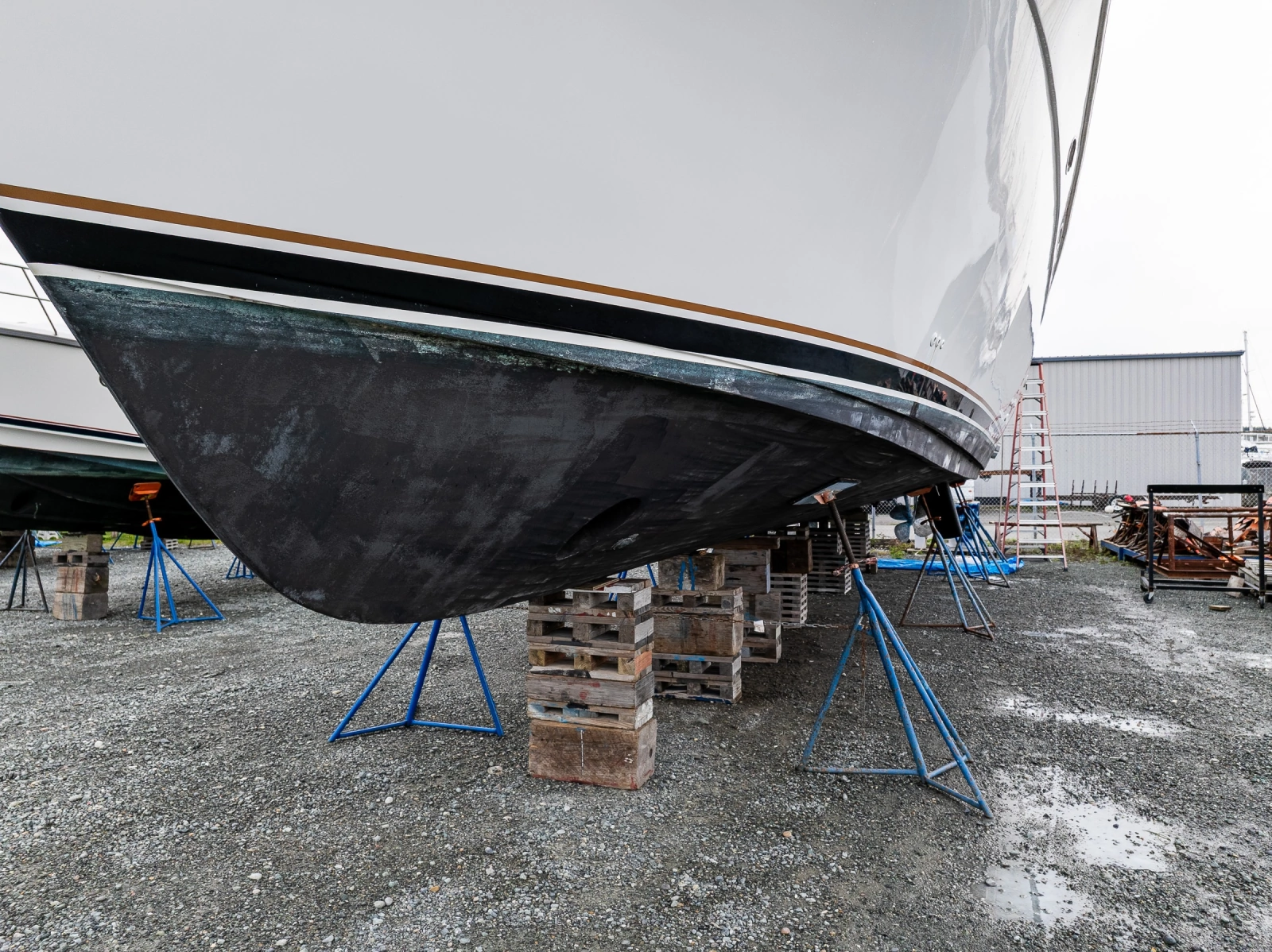 2001 Navigator 61 Pilothouse