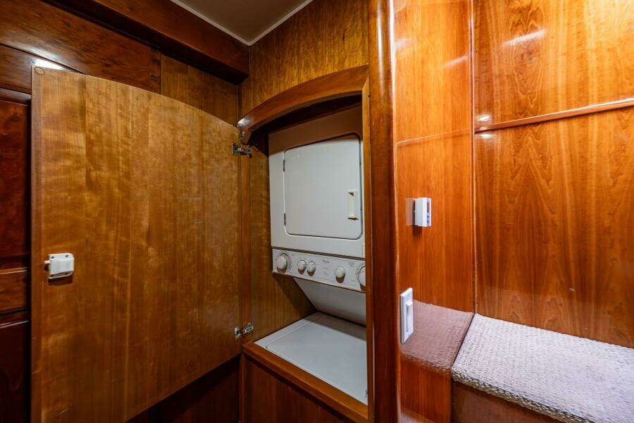 Kell Bell 61ft Navigator Yacht For Sale