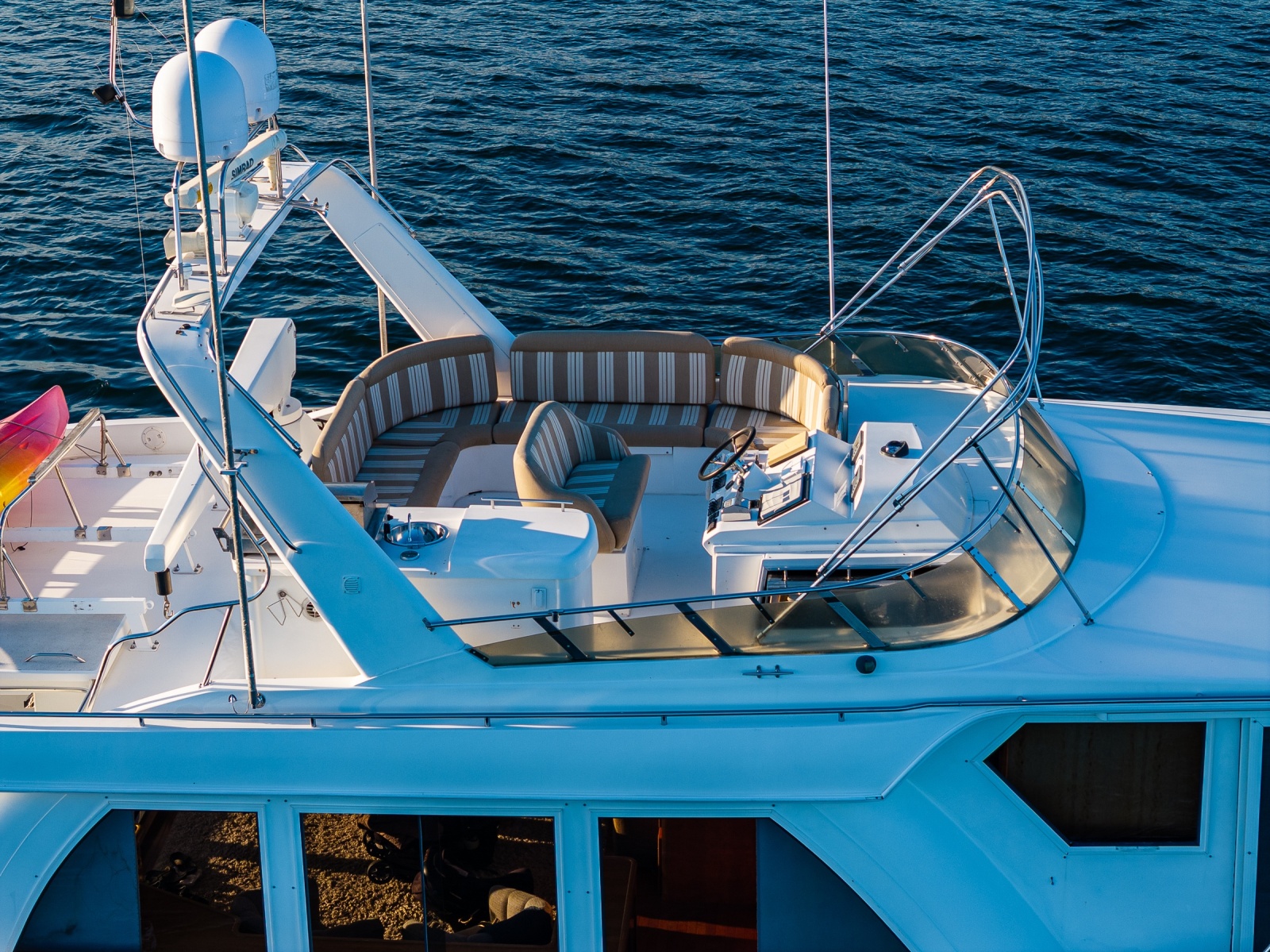 2001 Navigator 61 Pilothouse