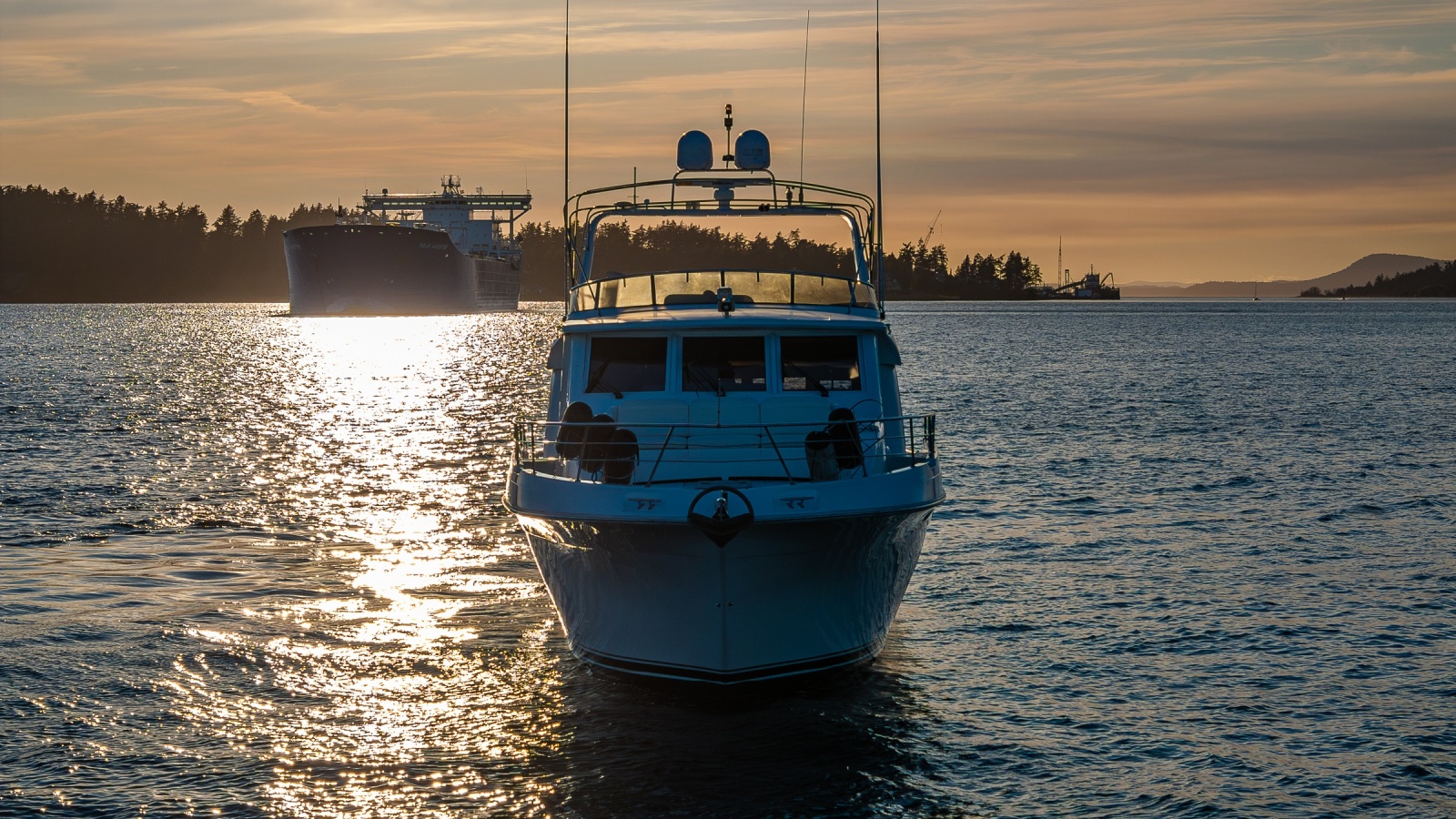 2001 Navigator 61 Pilothouse
