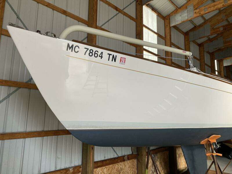 Still Crazy 28ft Alerion Yacht For Sale