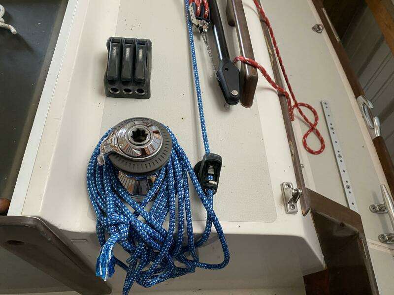 Still Crazy 28ft Alerion Yacht For Sale