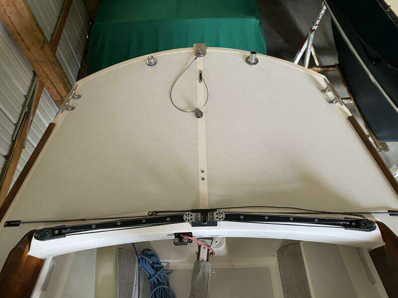 Still Crazy 28ft Alerion Yacht For Sale