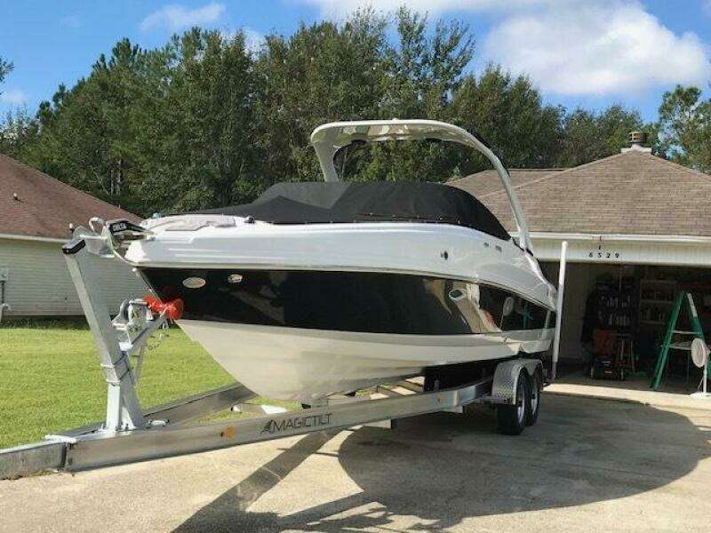 29ft Rinker Yacht For Sale