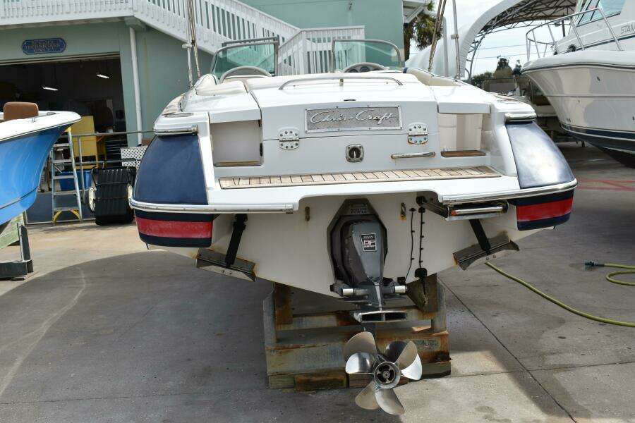 25ft Chris Craft Yacht For Sale