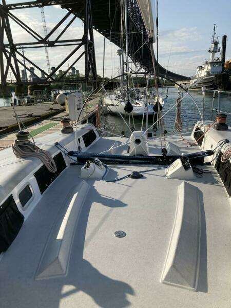 47ft Carroll Yacht For Sale