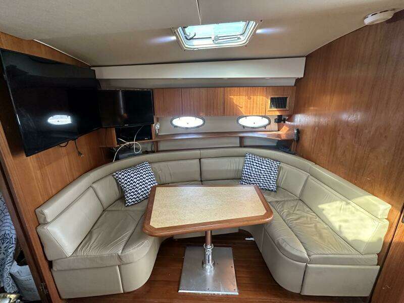 43ft Tiara Yachts Yacht For Sale