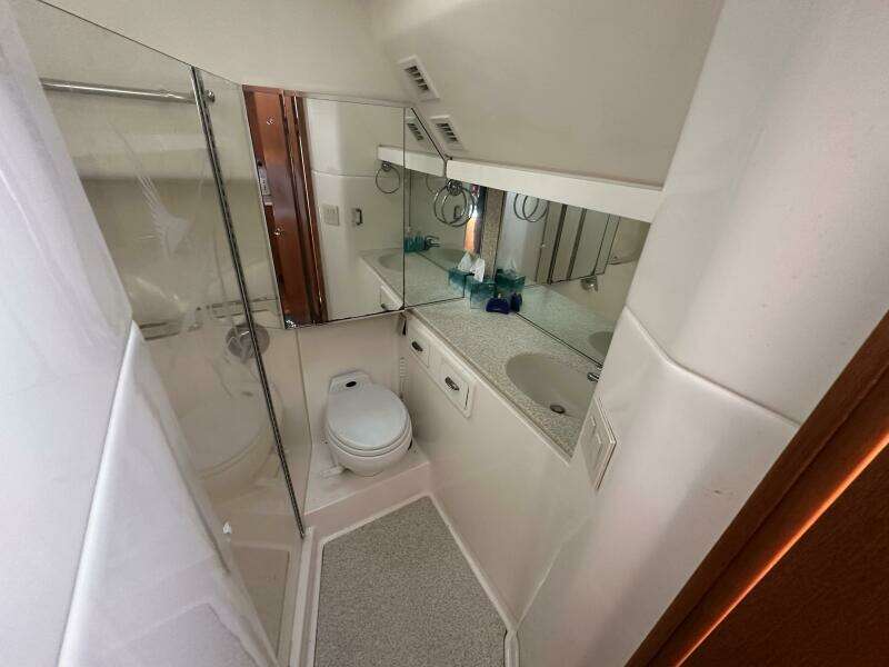 43ft Tiara Yachts Yacht For Sale