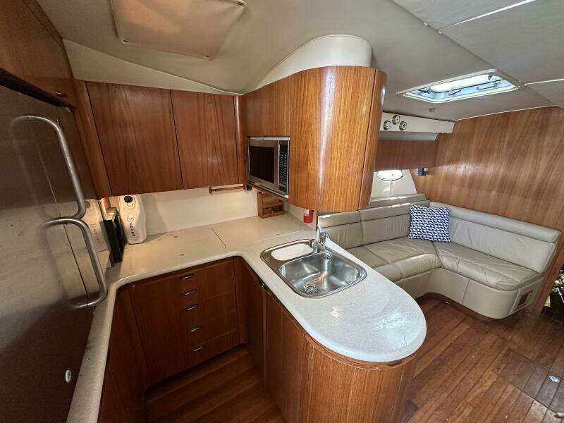 43ft Tiara Yachts Yacht For Sale