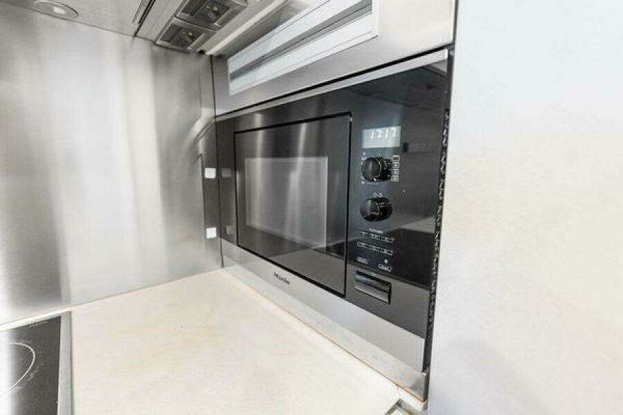 92ft Pershing Yacht For Sale