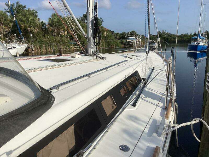 At Last 45ft Beneteau Yacht For Sale
