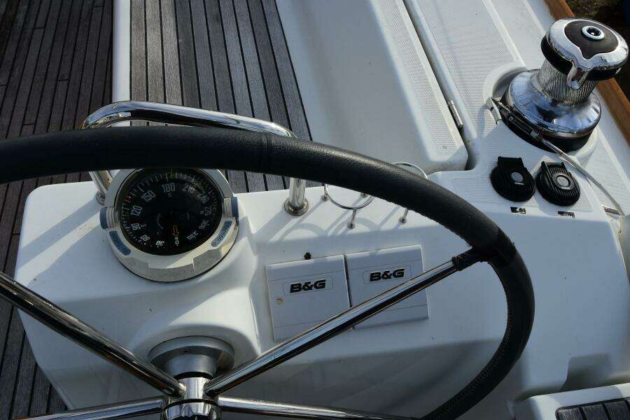 At Last 44ft Beneteau Yacht For Sale