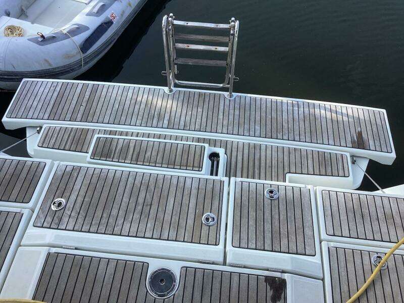 At Last 45ft Beneteau Yacht For Sale