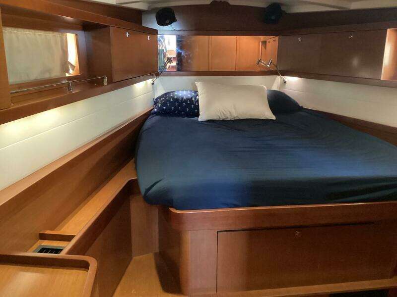 At Last 45ft Beneteau Yacht For Sale