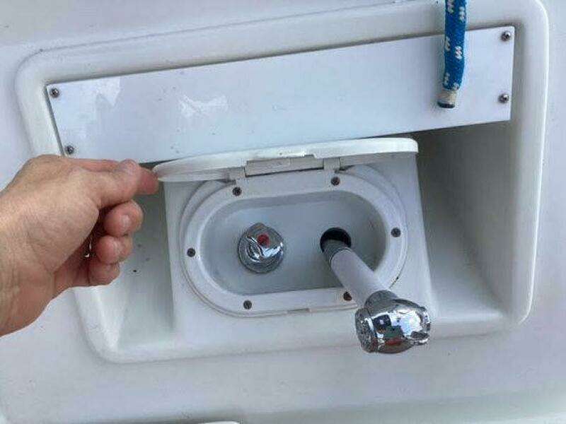 At Last 44ft Beneteau Yacht For Sale